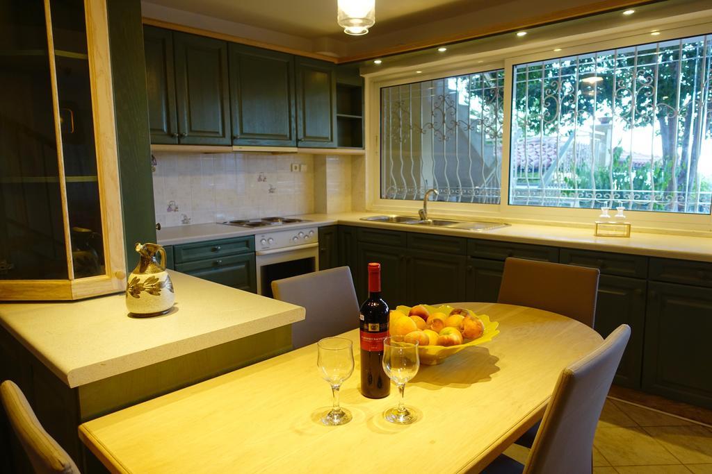 Kórfos Maisonette Ilios מראה חיצוני תמונה