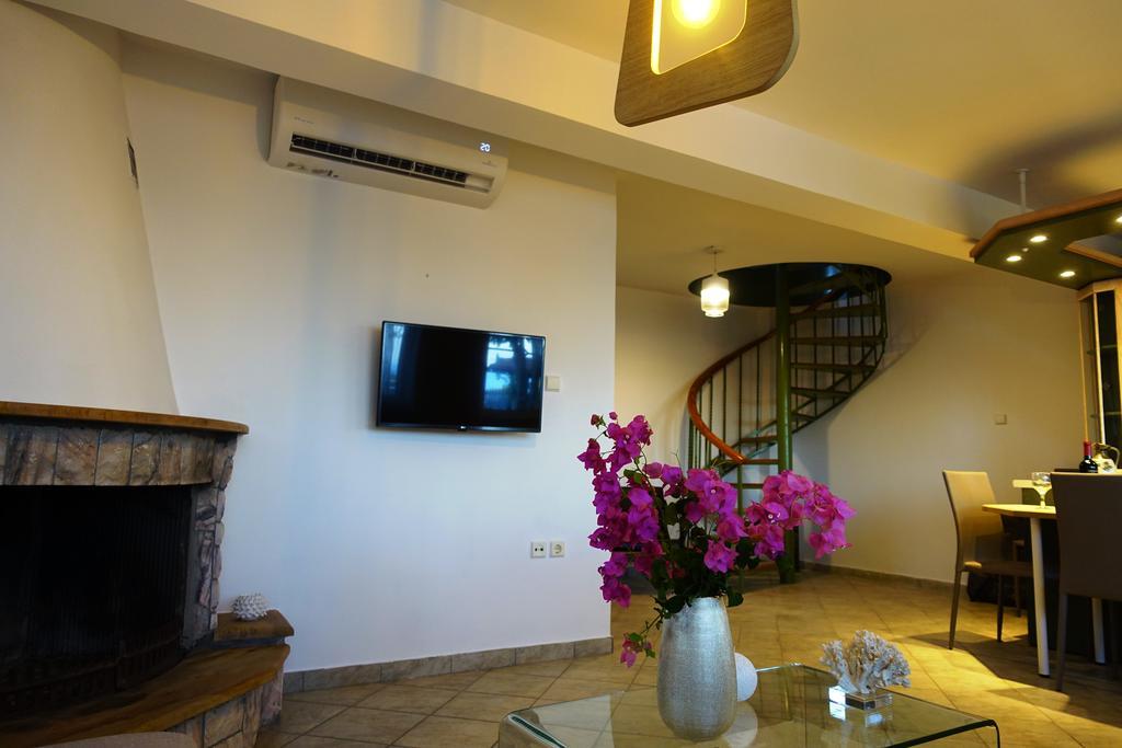 Kórfos Maisonette Ilios מראה חיצוני תמונה