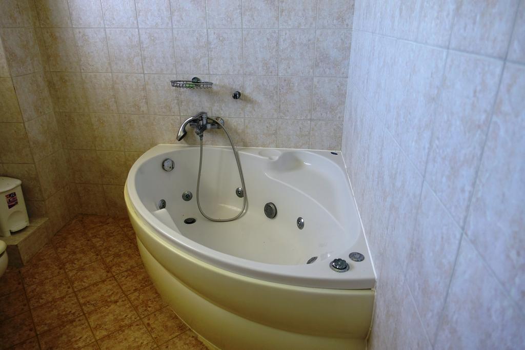 Kórfos Maisonette Ilios מראה חיצוני תמונה